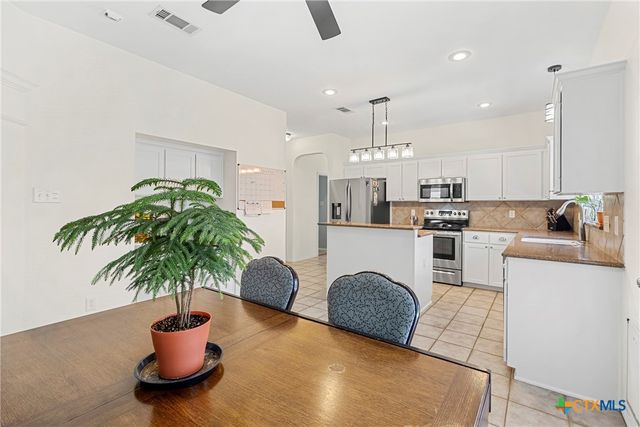 202 W Iowa Drive, Harker Heights, TX 76548