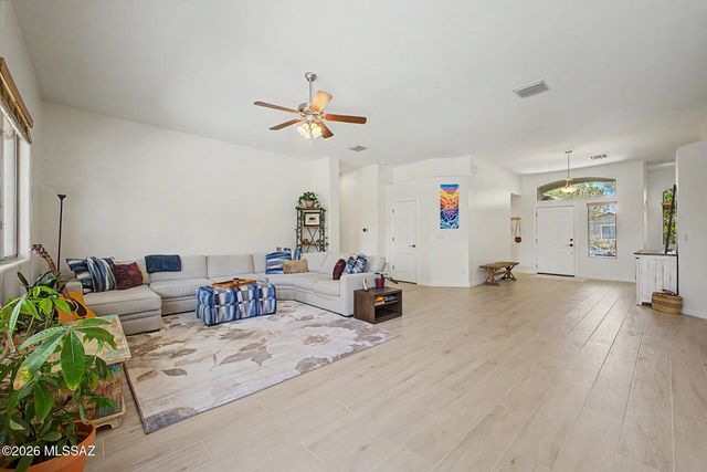 11155 W Gallinule Drive, Marana, AZ 85653