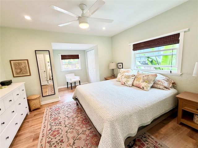 4908 27TH AVENUE S, Gulfport, FL 33707