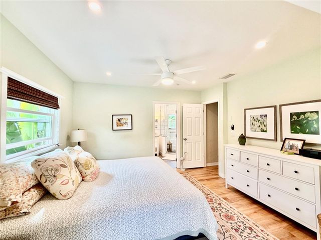 4908 27TH AVENUE S, Gulfport, FL 33707