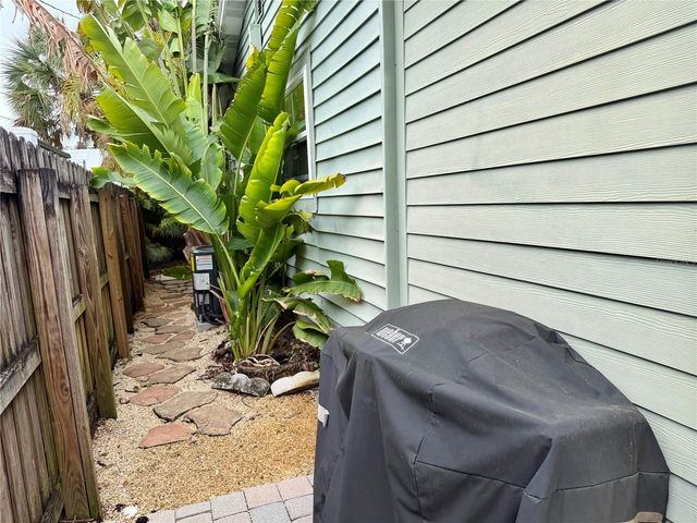 4908 27TH AVENUE S, Gulfport, FL 33707