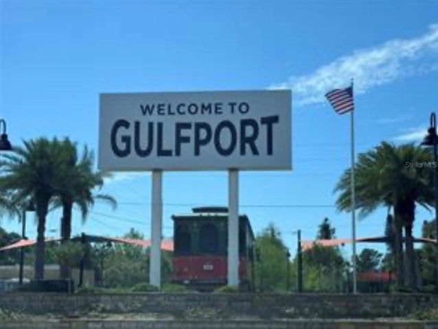 4908 27TH AVENUE S, Gulfport, FL 33707