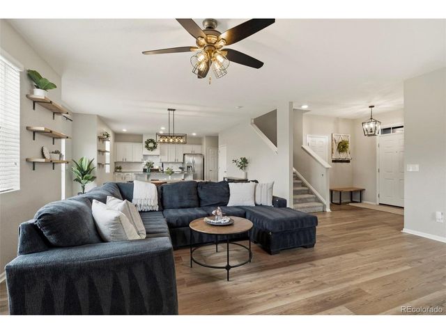 5918 Point Rider Cir, Castle Rock, CO 80104