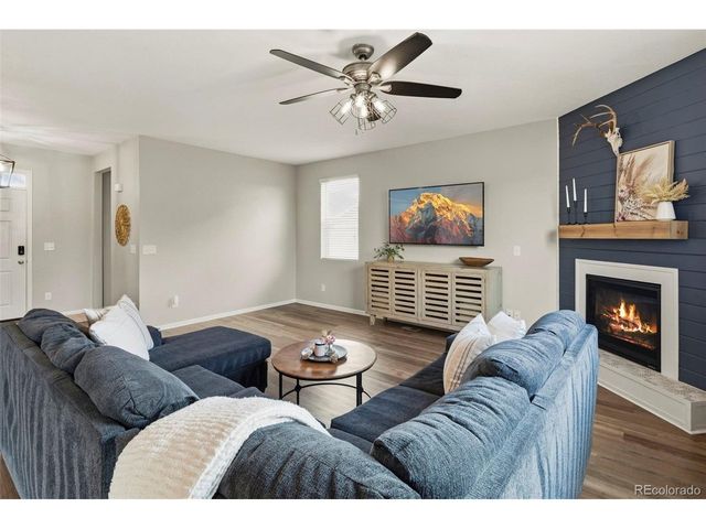 5918 Point Rider Cir, Castle Rock, CO 80104