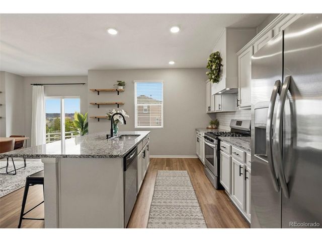 5918 Point Rider Cir, Castle Rock, CO 80104