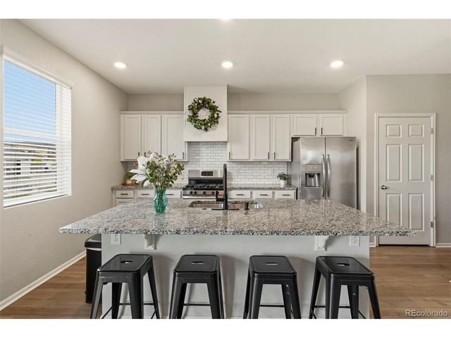 5918 Point Rider Cir, Castle Rock, CO 80104