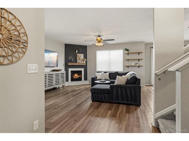 5918 Point Rider Cir, Castle Rock, CO 80104