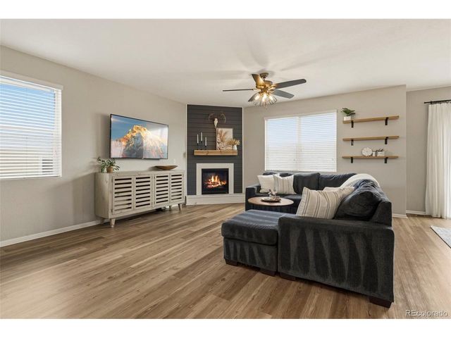 5918 Point Rider Cir, Castle Rock, CO 80104