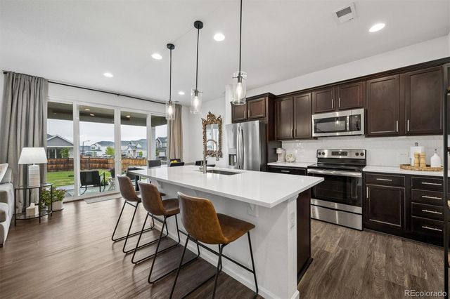 965 N Waterloo Court, Aurora, CO 80018