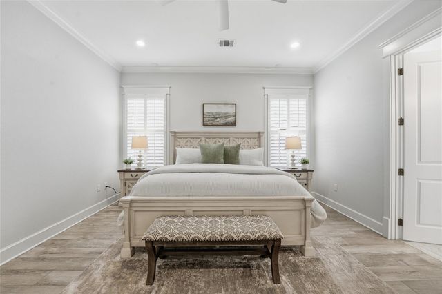 10 Mariner Pass, Galveston, TX 77554