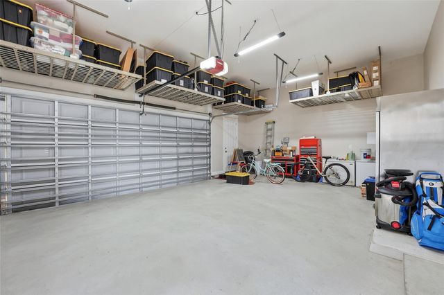 10 Mariner Pass, Galveston, TX 77554