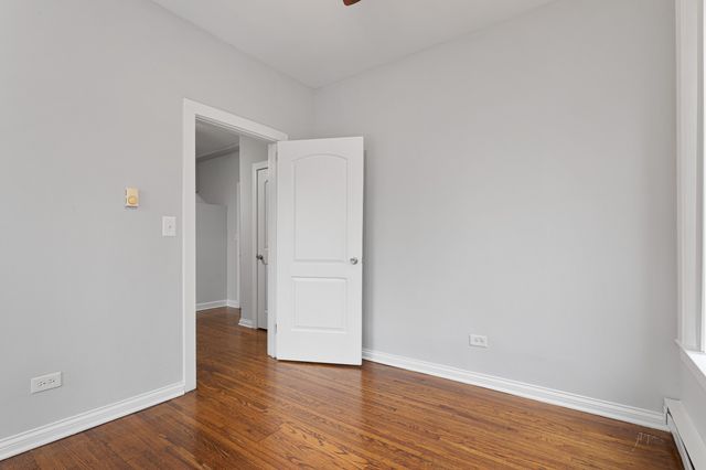 1456 W fargo Avenue 101, Chicago, IL 60626