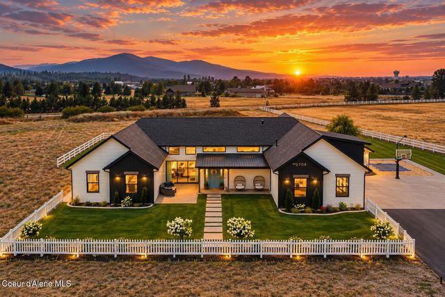 3708 N Carolwood Ct, Post Falls, ID 83854