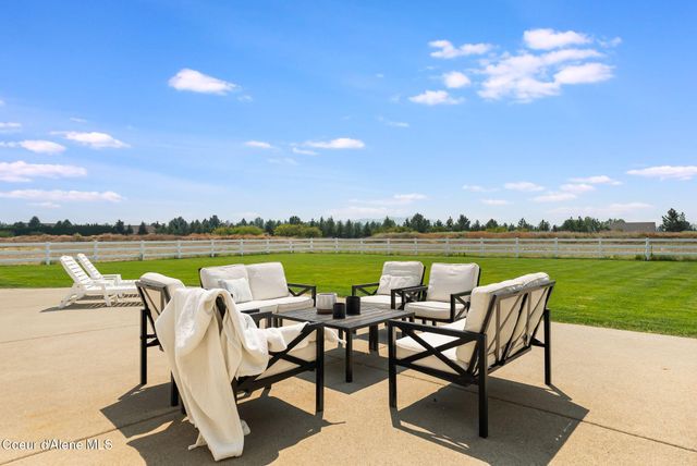 3708 N Carolwood Ct, Post Falls, ID 83854