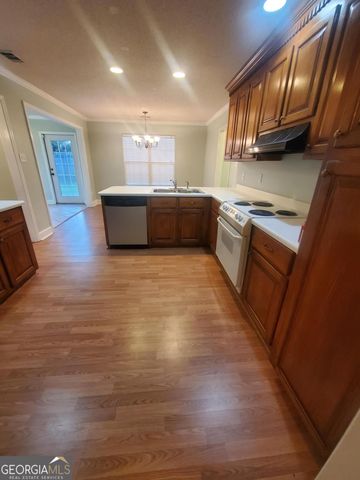 110 Caravelle Court, Byron, GA 31008