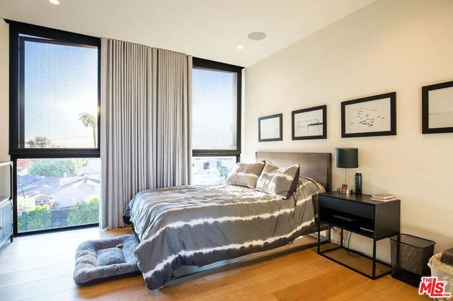 3715 Wasatch Avenue, Los Angeles, CA 90066
