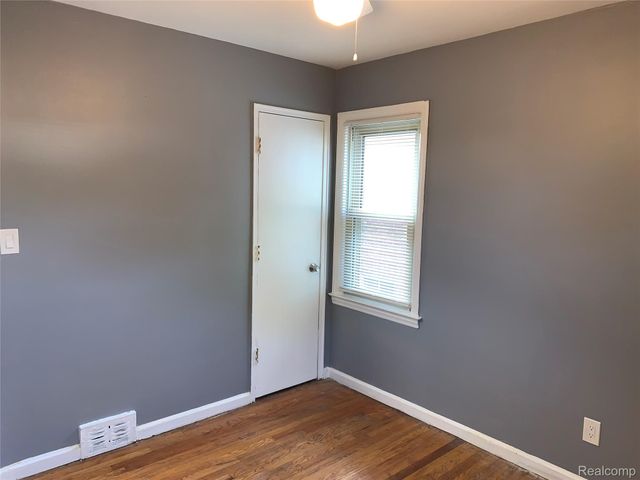 19363 Appleton Street, Detroit, MI 48219