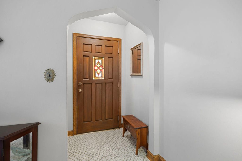 2231 Mckinley Street NE, Minneapolis, MN 55418 — photo 2