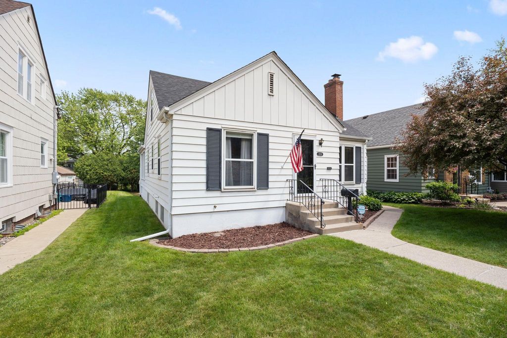 2231 Mckinley Street NE, Minneapolis, MN 55418 — photo 3