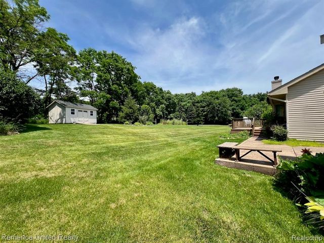 324 Conover Court, Howell, MI 48843