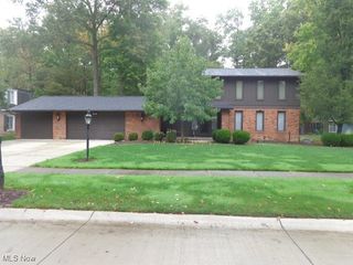 19890 Idlewood Trail, Strongsville, OH 44149