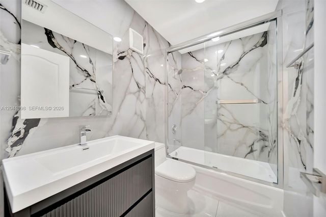 17620 NW 73rd Avenue 20517, Hialeah, FL 33015