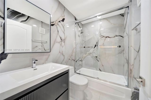 17620 NW 73rd Avenue 20517, Hialeah, FL 33015