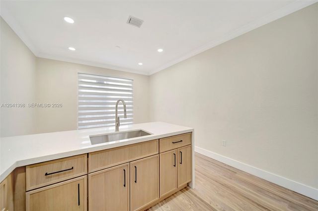 17620 NW 73rd Avenue 20517, Hialeah, FL 33015