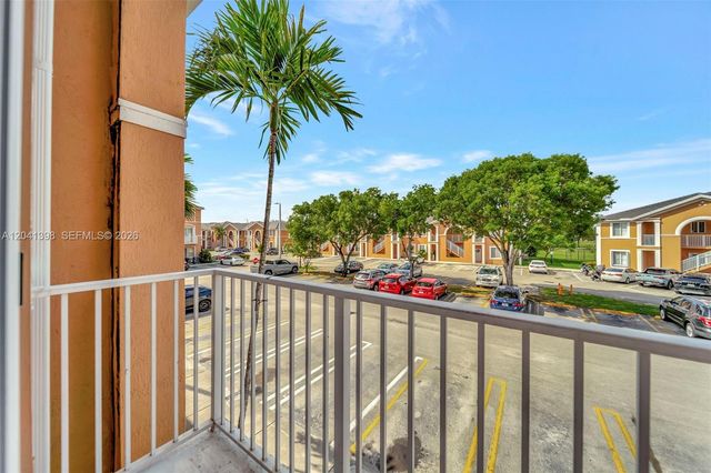 17620 NW 73rd Avenue 20517, Hialeah, FL 33015