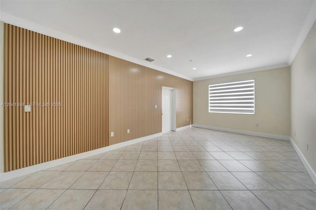 17620 NW 73rd Avenue 20517, Hialeah, FL 33015