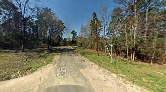 242 Gazelle, Onalaska, TX 77360