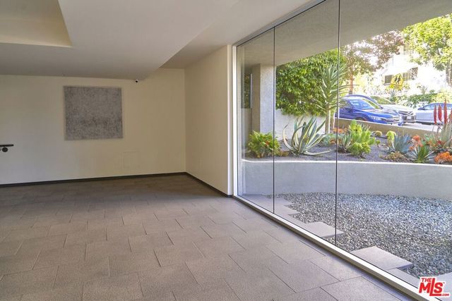 9005 Cynthia Street 208, West Hollywood, CA 90069