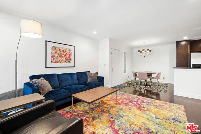 9005 Cynthia Street 208, West Hollywood, CA 90069