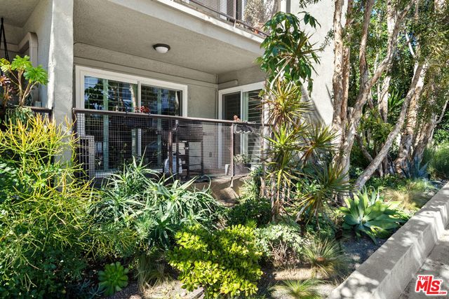 9005 Cynthia Street 208, West Hollywood, CA 90069