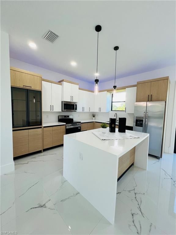 1131 Fogia ST E, LEHIGH ACRES, FL 33974 — exterior