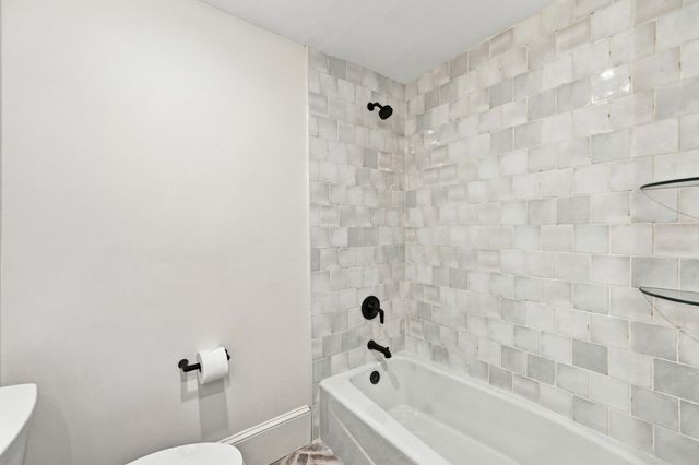 6 Foster St, Littleton, MA 01460