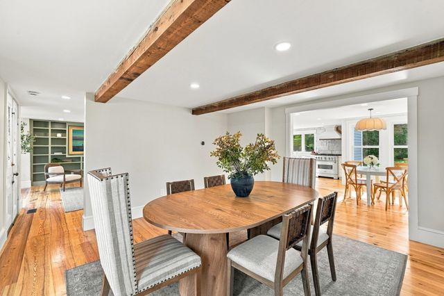 6 Foster St, Littleton, MA 01460