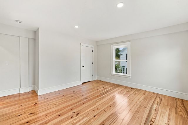 6 Foster St, Littleton, MA 01460