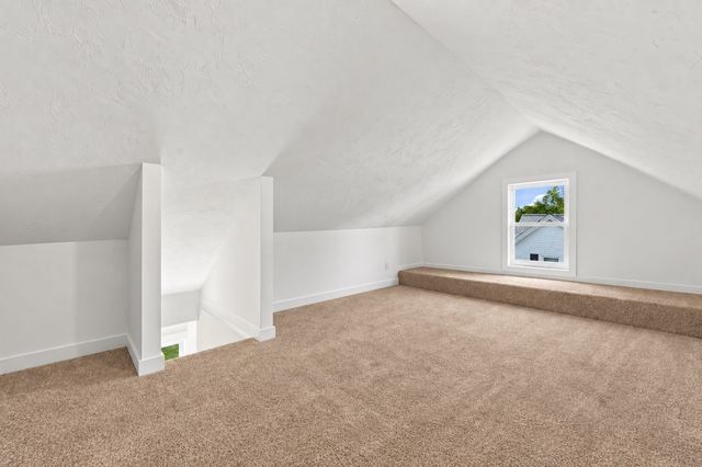 6 Foster St, Littleton, MA 01460