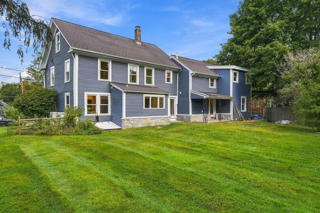 6 Foster St, Littleton, MA 01460