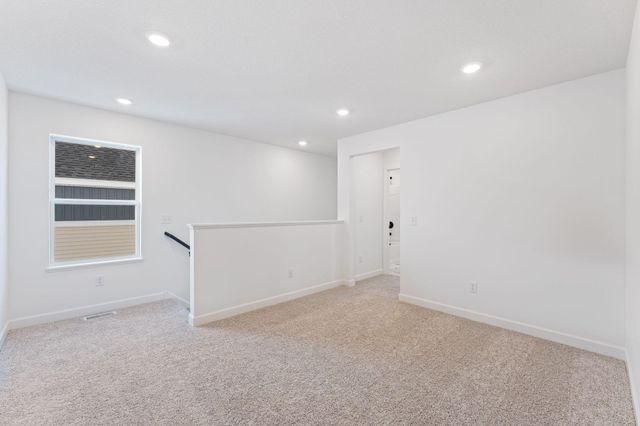 22435 Isla Way, Rogers, MN 55374