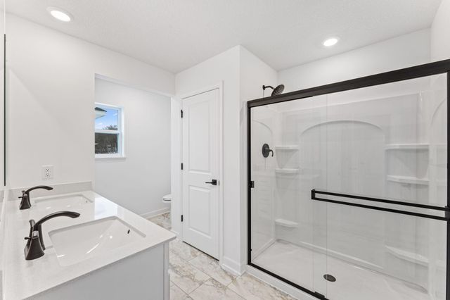 22435 Isla Way, Rogers, MN 55374