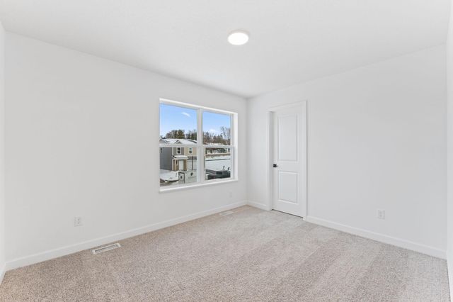 22435 Isla Way, Rogers, MN 55374