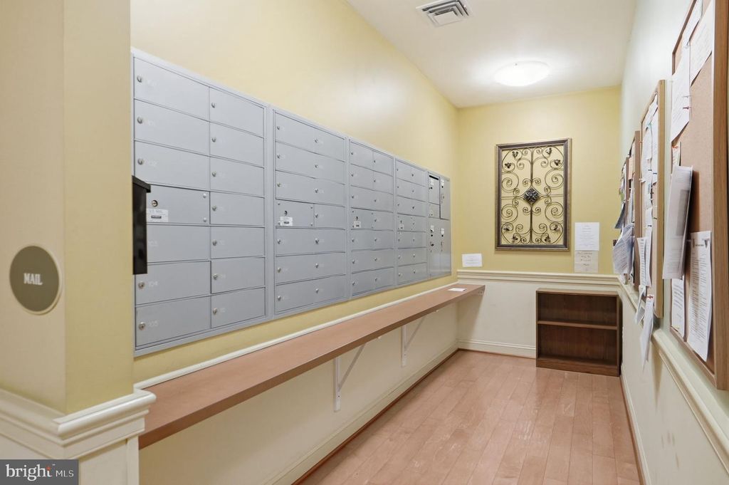 Image 28 of property listing at 120 BURGESS HILL WAY #115, Frederick, MD 21702