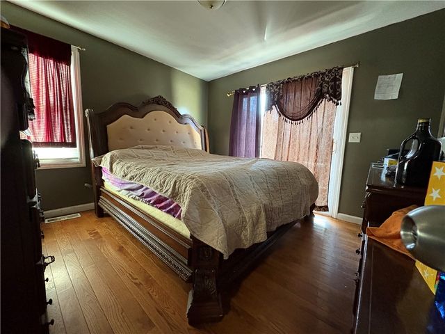 162 SE Eastwood Avenue, Providence, RI 02909