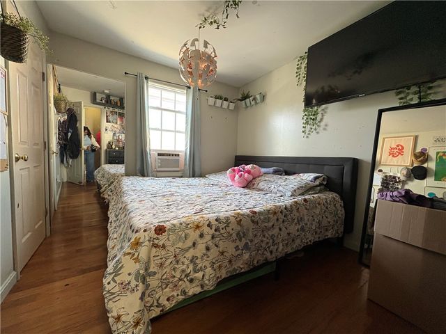 162 SE Eastwood Avenue, Providence, RI 02909