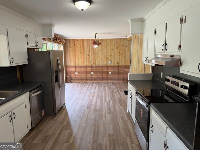 105 Westview Drive, Dublin, GA 31021