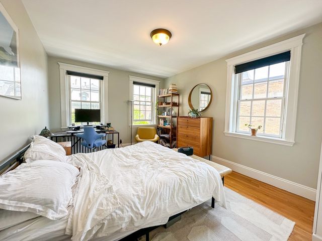 856 Massachusetts Ave 8, Cambridge, MA 02139