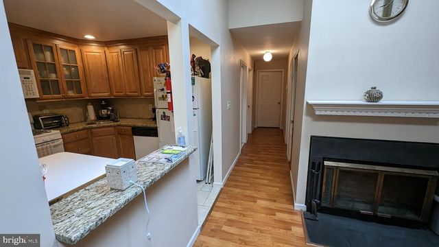 35 KITE CT, Lawrenceville, NJ 08648