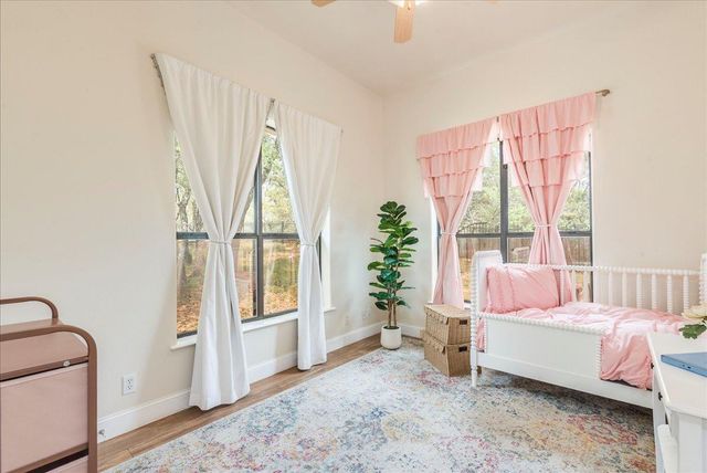 3904 Bee Creek RD, Spicewood, TX 78669